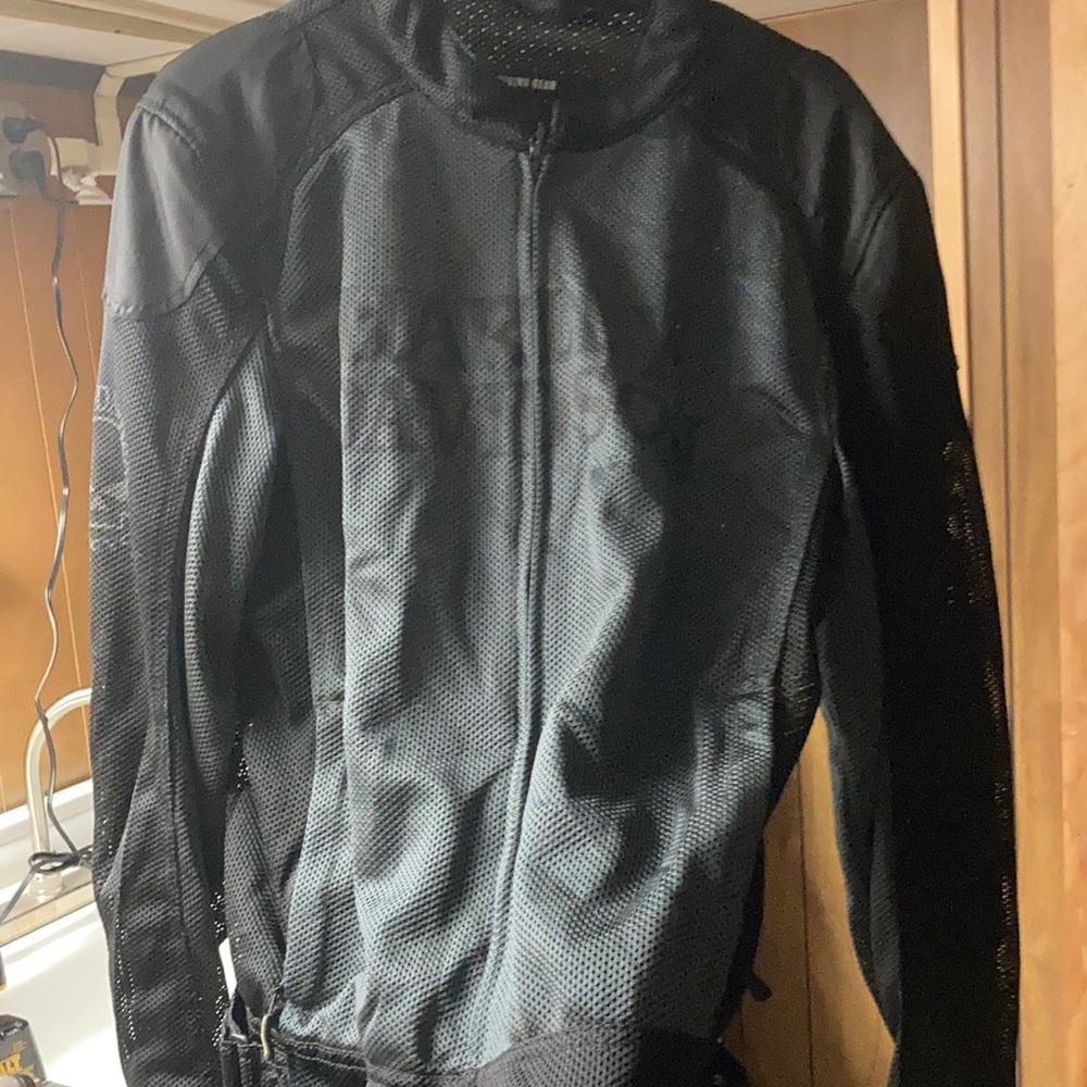 Harley Davidson Women’s mesh  riding jacket.